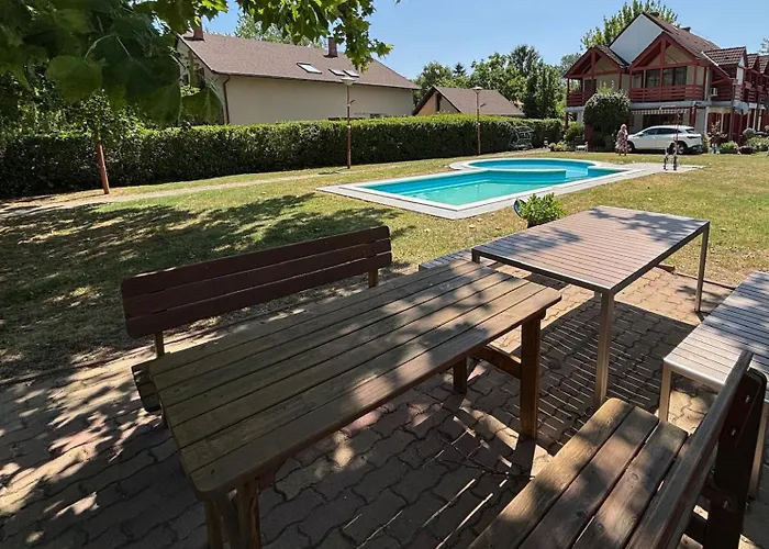 Mimi2 Apartment Zamardi